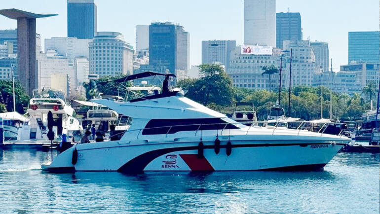 Senna 42 FLY